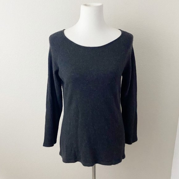 Ralph Lauren Sweaters - Ralph Lauren Purple Label 100% Cashmere Pullover Sweater